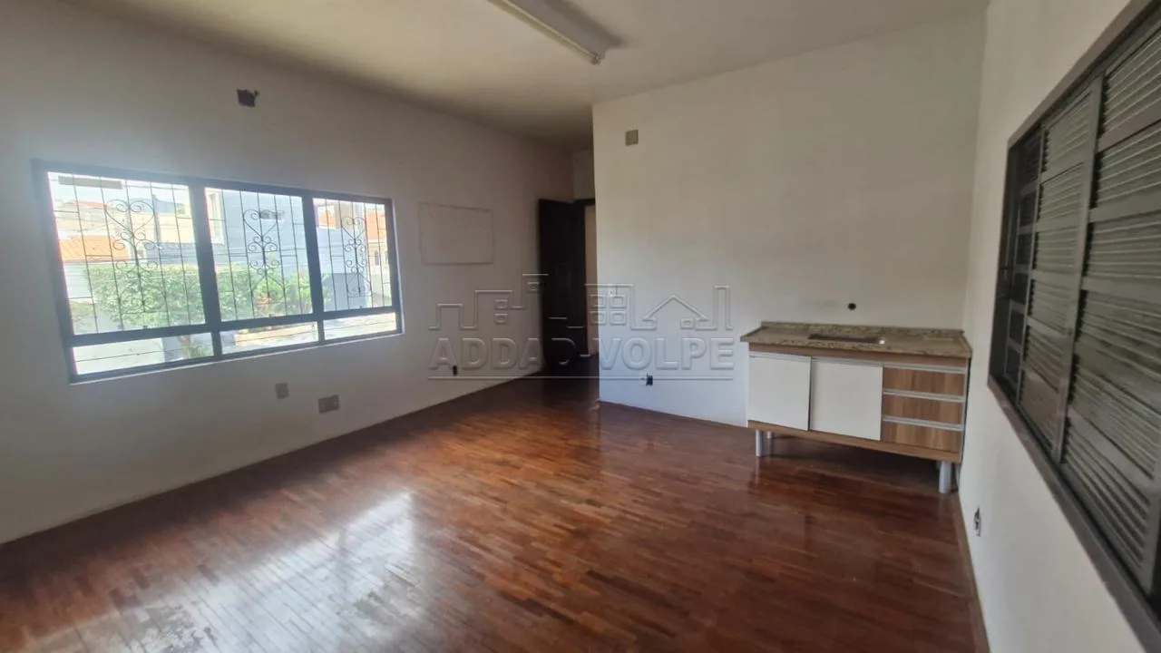 Alugar Comercial / Galp&atilde;o em Bauru R$ 4.900,00 - Foto 9