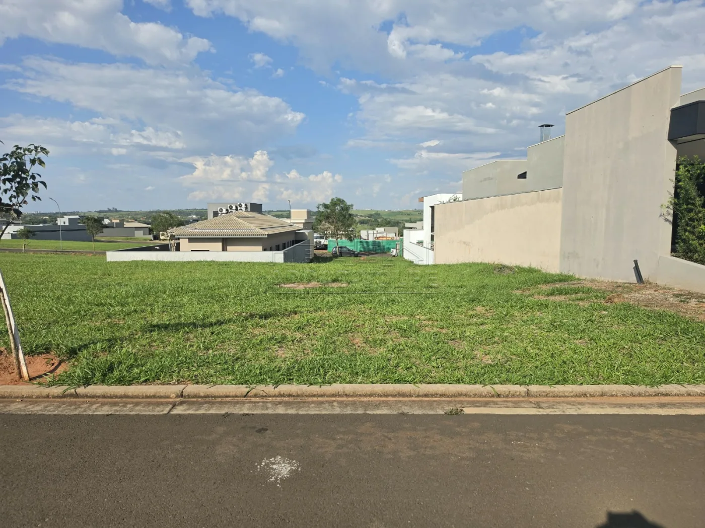 Comprar Terreno / Condom&iacute;nio em Piratininga R$ 300.000,00 - Foto 2