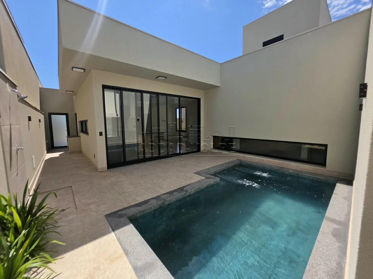 Comprar Casa / Condom&iacute;nio em Piratininga R$ 1.500.000,00 - Foto 2