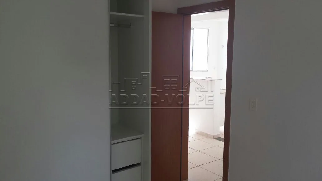 Comprar Apartamento / Padr&atilde;o em Bauru R$ 220.000,00 - Foto 5