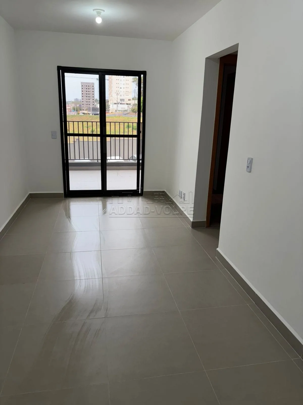 Alugar Apartamento / Padr&atilde;o em Bauru R$ 1.800,00 - Foto 4