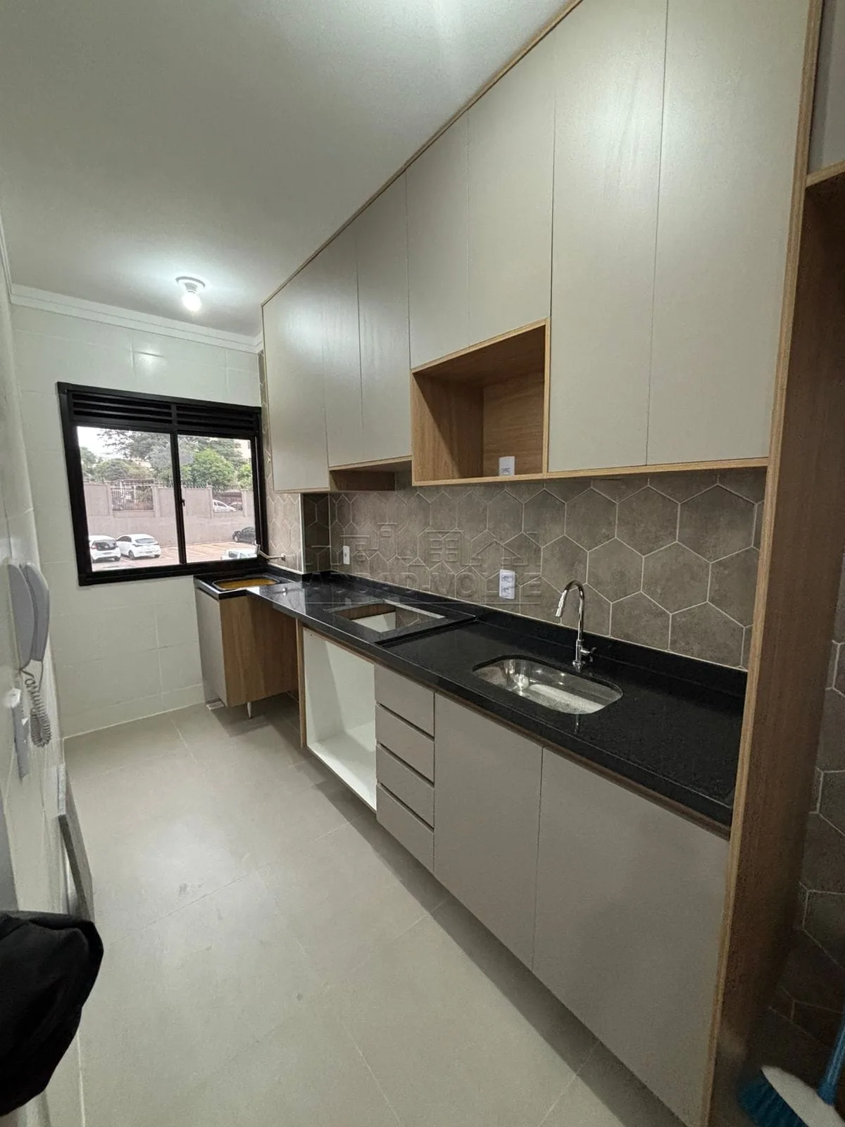 Alugar Apartamento / Padr&atilde;o em Bauru R$ 1.800,00 - Foto 1