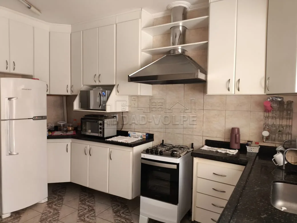 Comprar Casa / Padr&atilde;o em Bauru R$ 980.000,00 - Foto 17