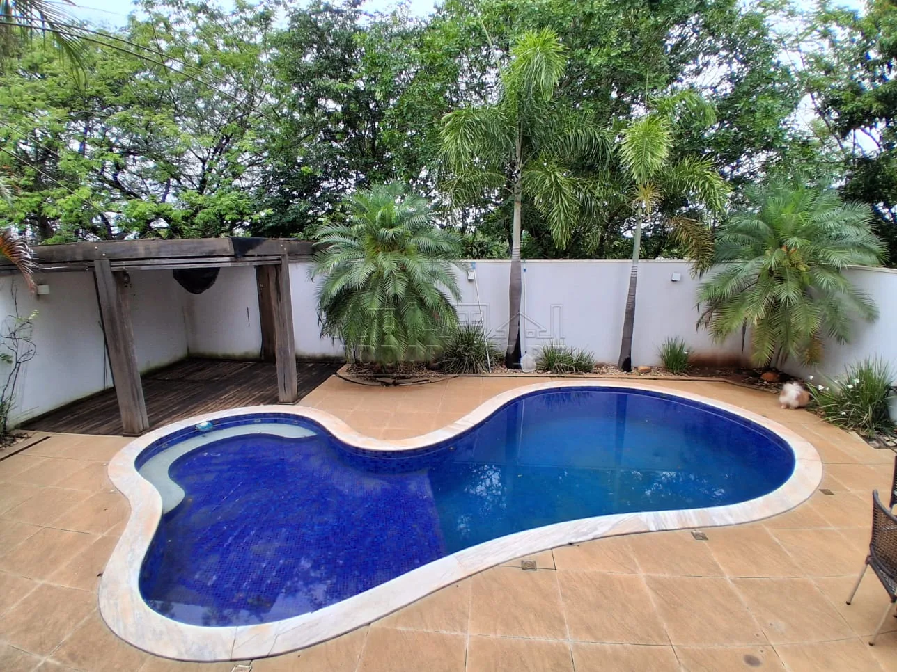 Comprar Casa / Condom&iacute;nio em Piratininga R$ 1.400.000,00 - Foto 2