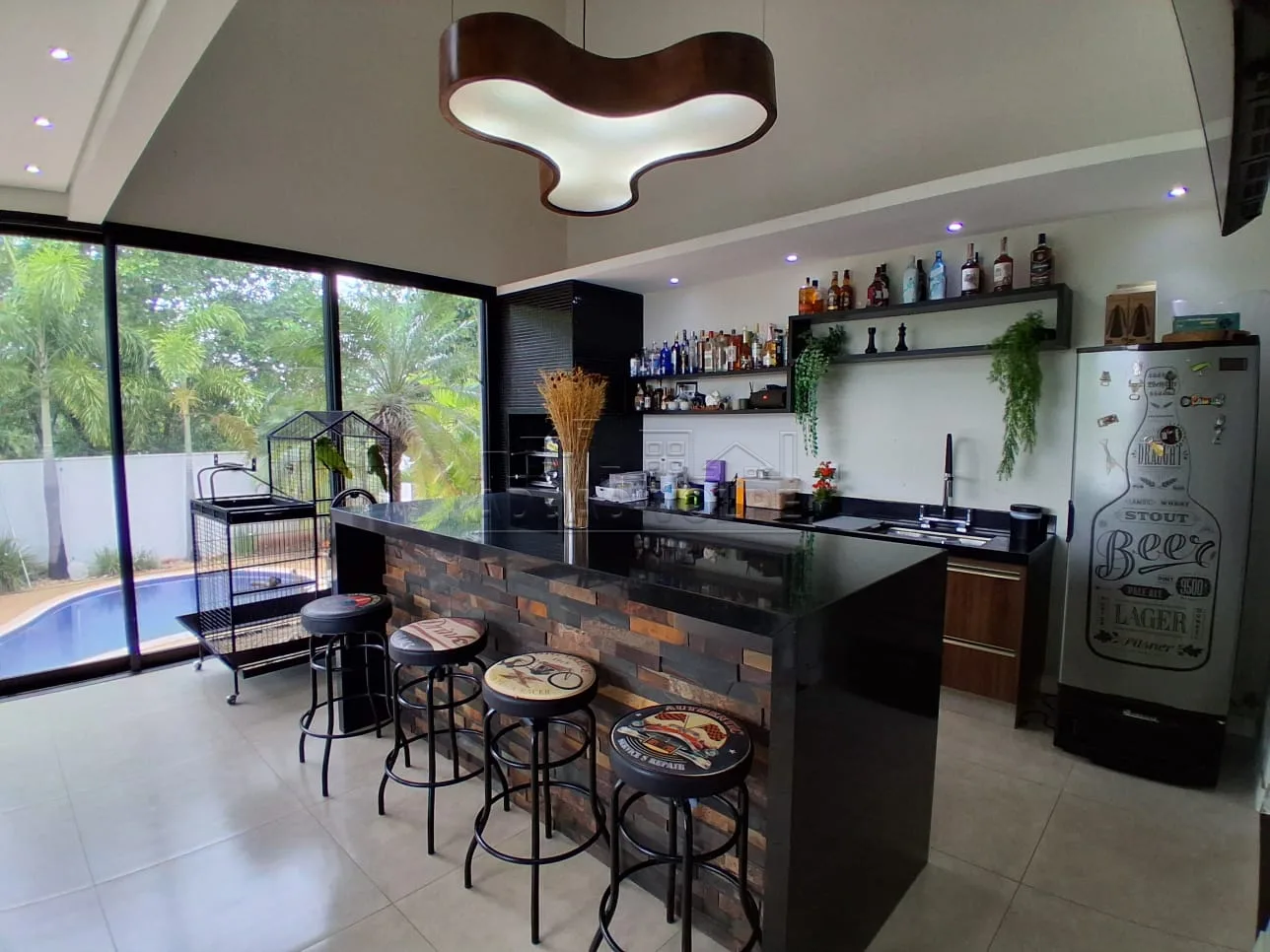 Comprar Casa / Condom&iacute;nio em Piratininga R$ 1.400.000,00 - Foto 1