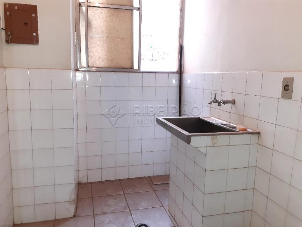 Comprar Apartamento / Padr&atilde;o em Ribeir&atilde;o Preto R$ 200.000,00 - Foto 4