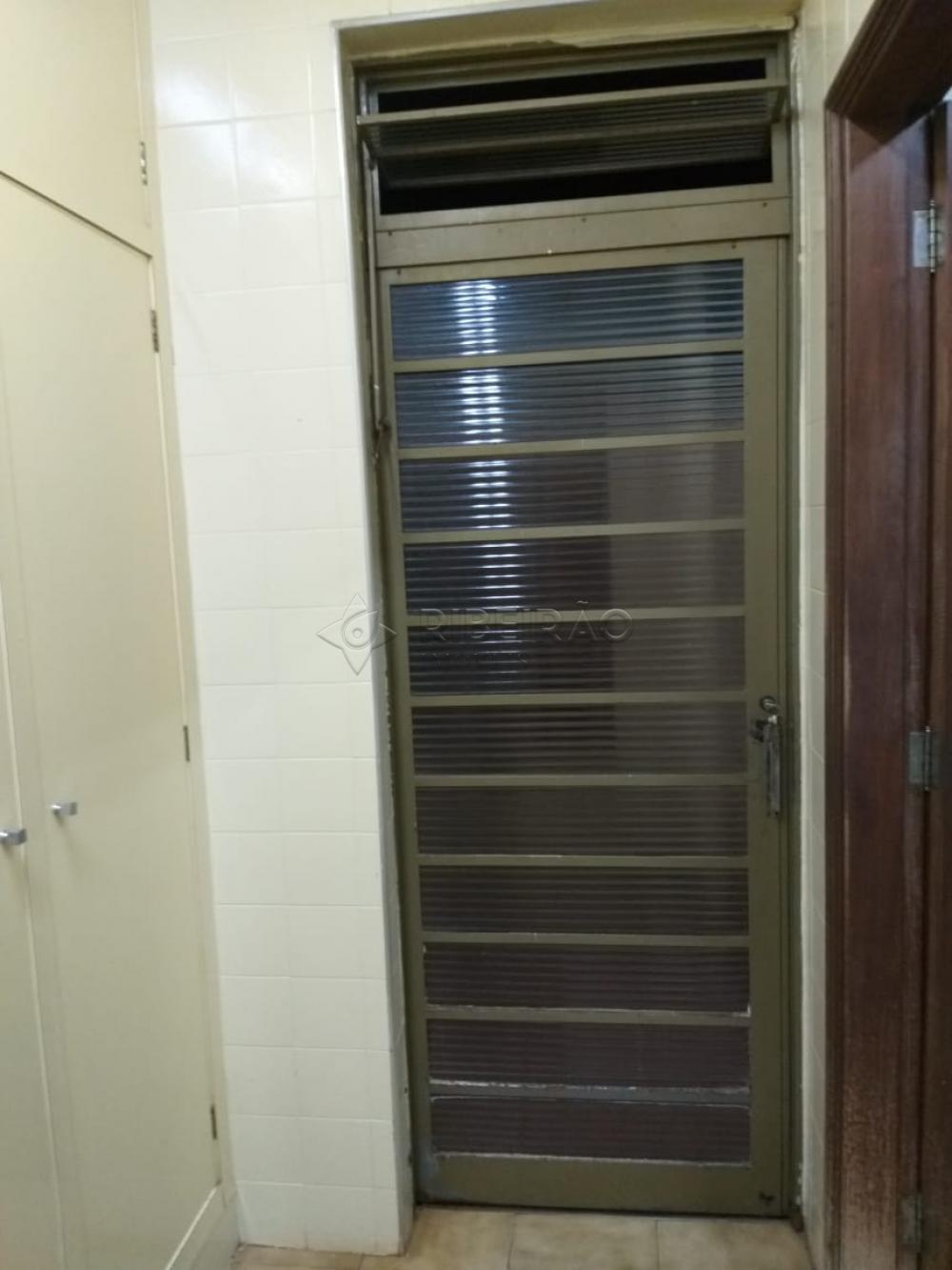 Comprar Casa / Casa em Ribeir&atilde;o Preto R$ 850.000,00 - Foto 14
