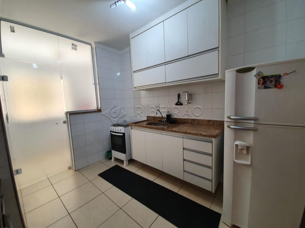 Alugar Apartamento / Padr&atilde;o em Ribeir&atilde;o Preto R$ 1.800,00 - Foto 9