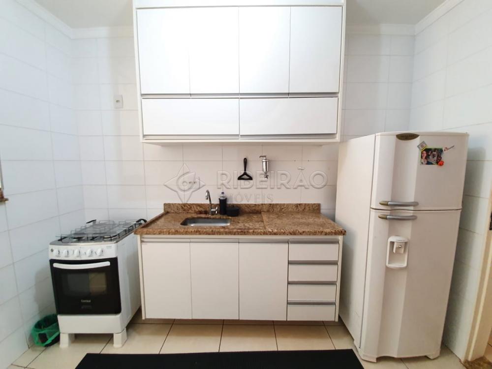 Alugar Apartamento / Padr&atilde;o em Ribeir&atilde;o Preto R$ 1.800,00 - Foto 10
