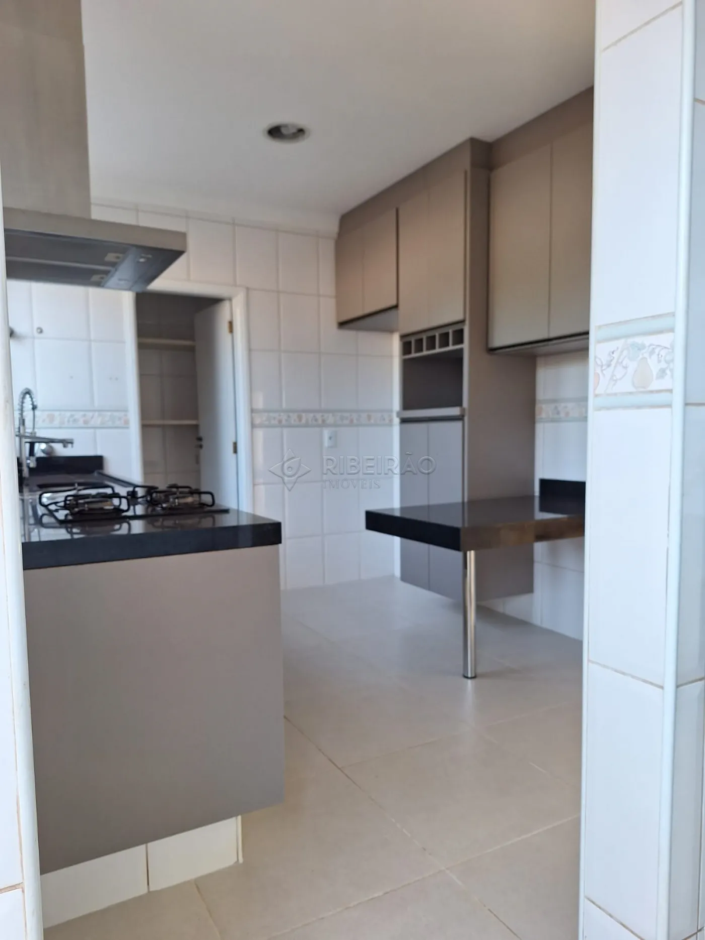 Alugar Casa / Condom&iacute;nio em Ribeir&atilde;o Preto R$ 10.000,00 - Foto 47