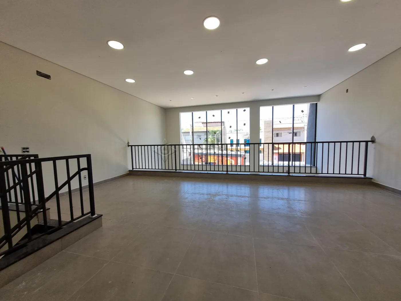 Alugar Comercial / Loja em Ribeir&atilde;o Preto R$ 8.500,00 - Foto 11