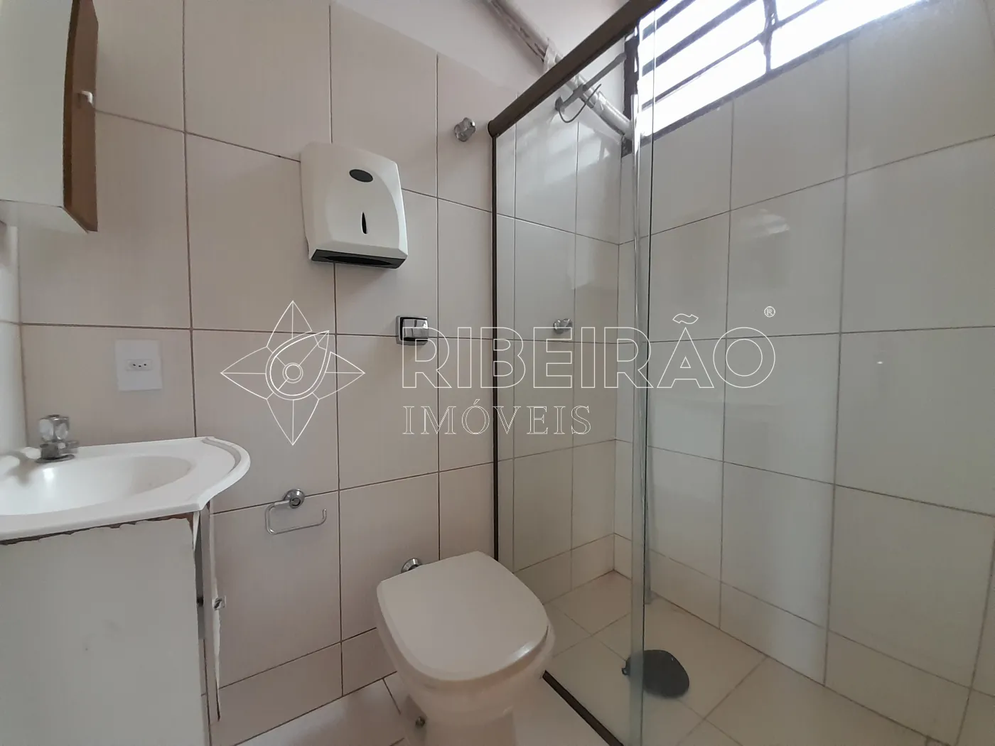 Alugar Comercial / Loja em Ribeir&atilde;o Preto R$ 1.500,00 - Foto 3