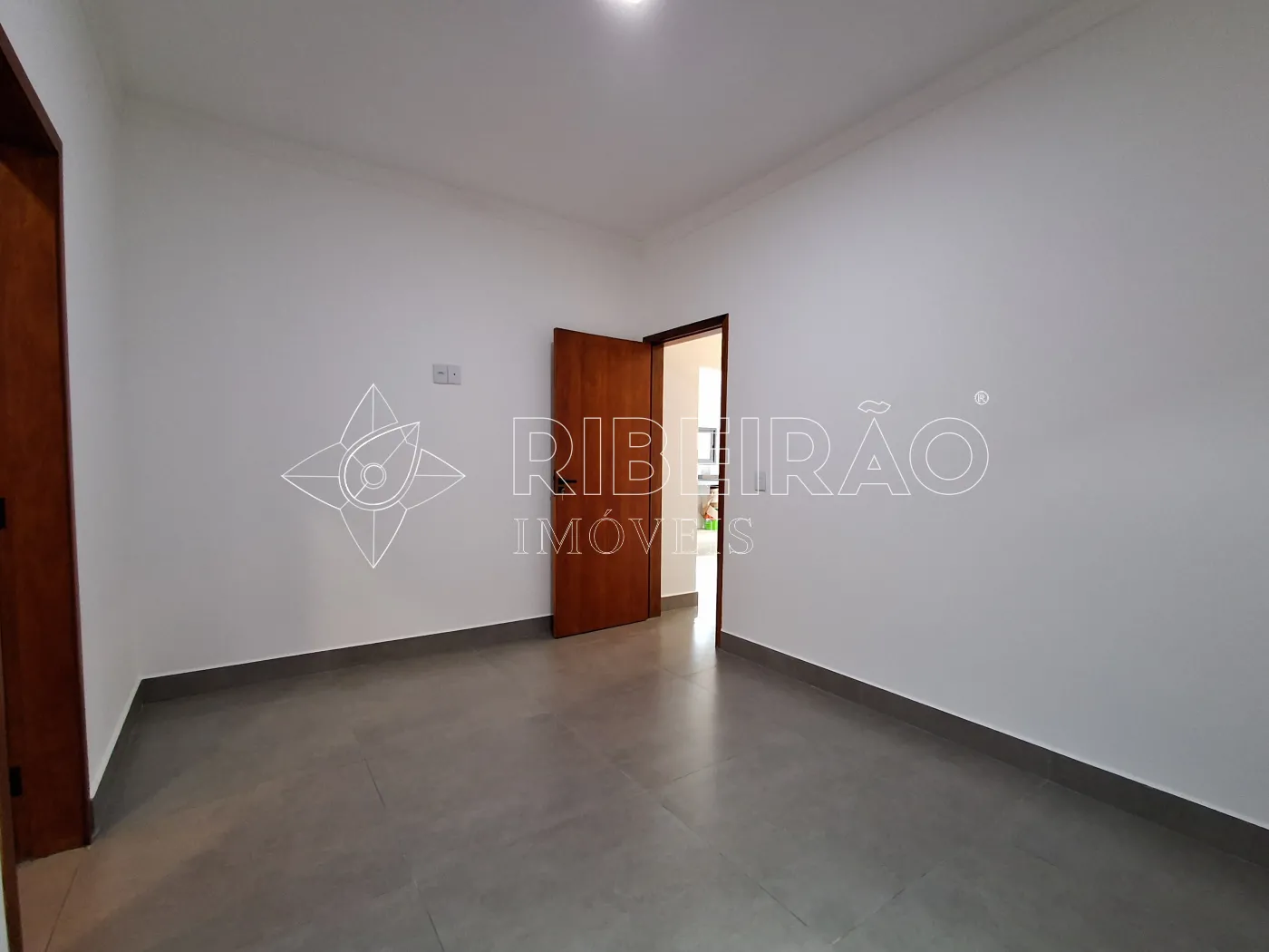 Comprar Casa / Casa em Ribeir&atilde;o Preto R$ 600.000,00 - Foto 2