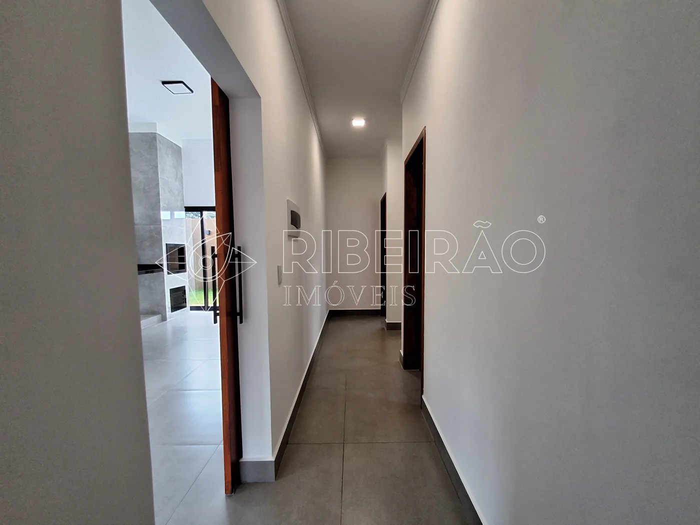 Comprar Casa / Casa em Ribeir&atilde;o Preto R$ 600.000,00 - Foto 5