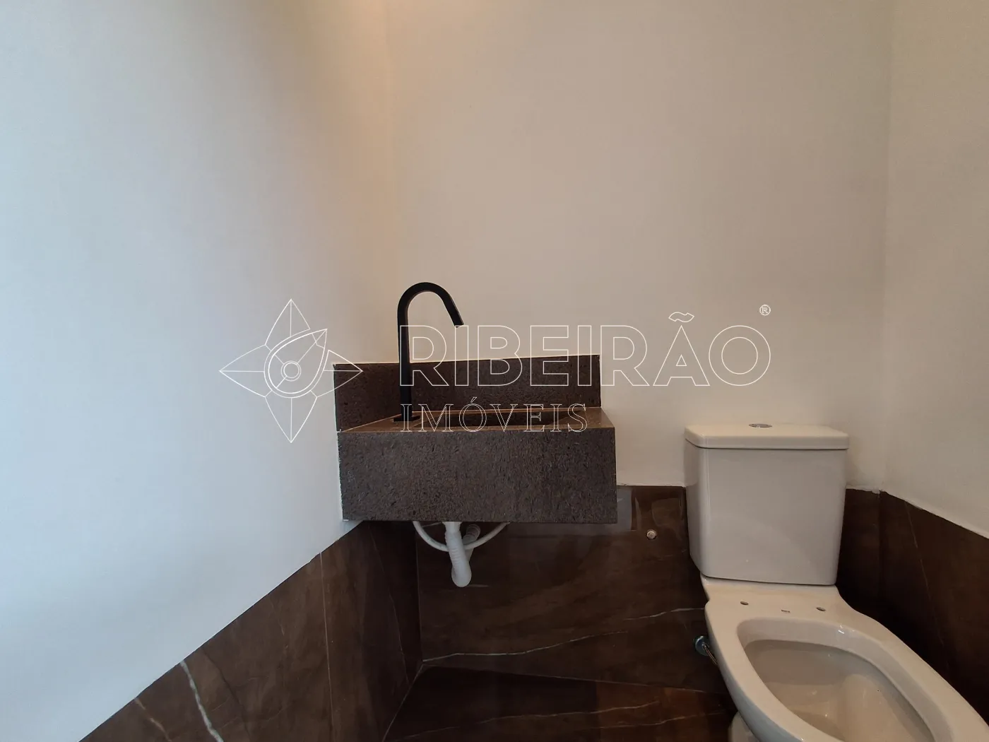 Comprar Casa / Casa em Ribeir&atilde;o Preto R$ 600.000,00 - Foto 18