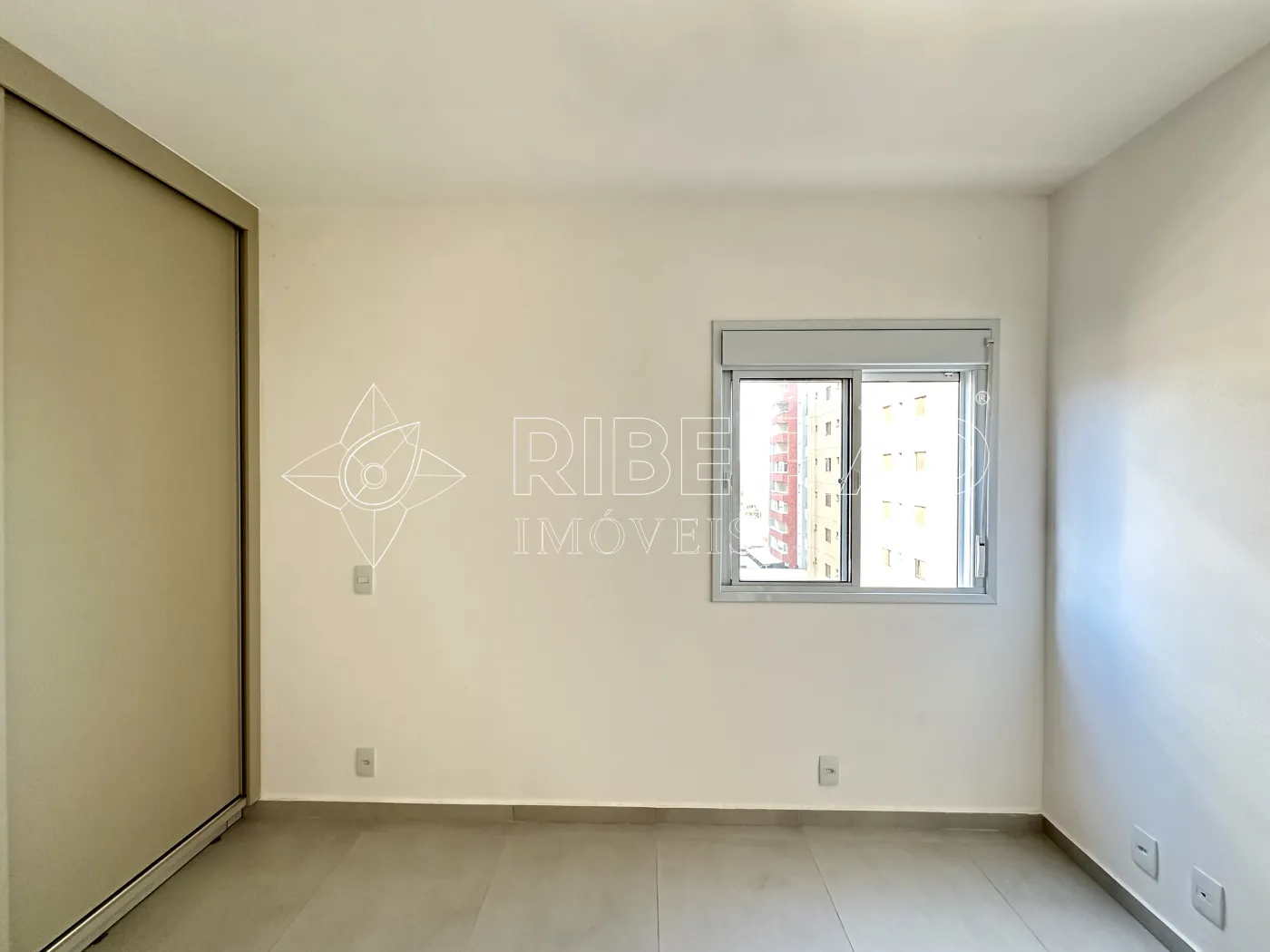 Alugar Apartamento / Padr&atilde;o em Ribeir&atilde;o Preto R$ 2.000,00 - Foto 3