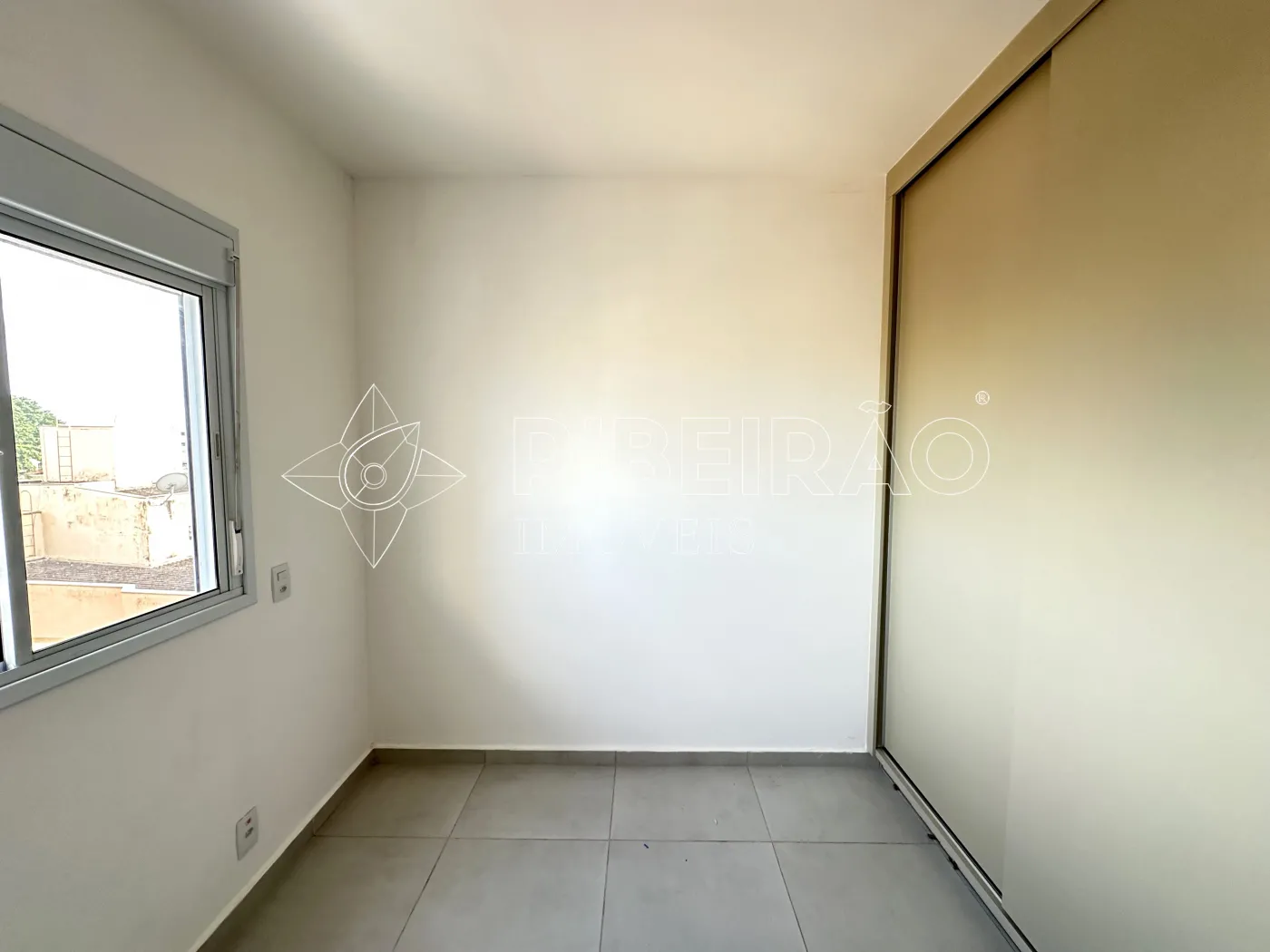 Alugar Apartamento / Padr&atilde;o em Ribeir&atilde;o Preto R$ 2.000,00 - Foto 9