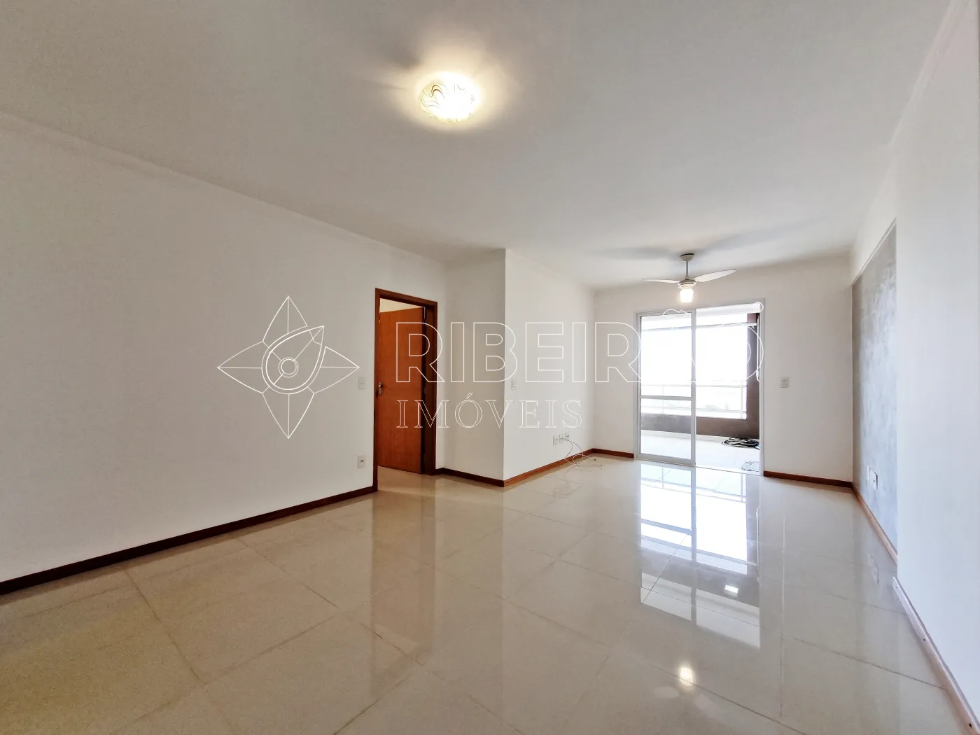 Alugar Apartamento / Padr&atilde;o em Ribeir&atilde;o Preto R$ 2.900,00 - Foto 1