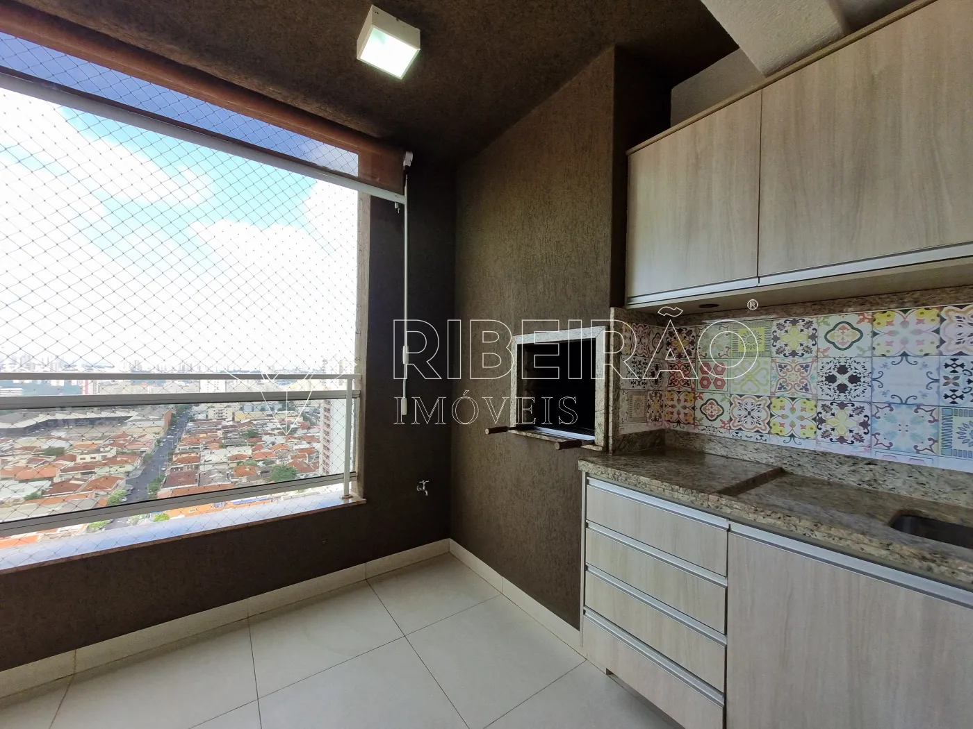 Alugar Apartamento / Padr&atilde;o em Ribeir&atilde;o Preto R$ 2.900,00 - Foto 4