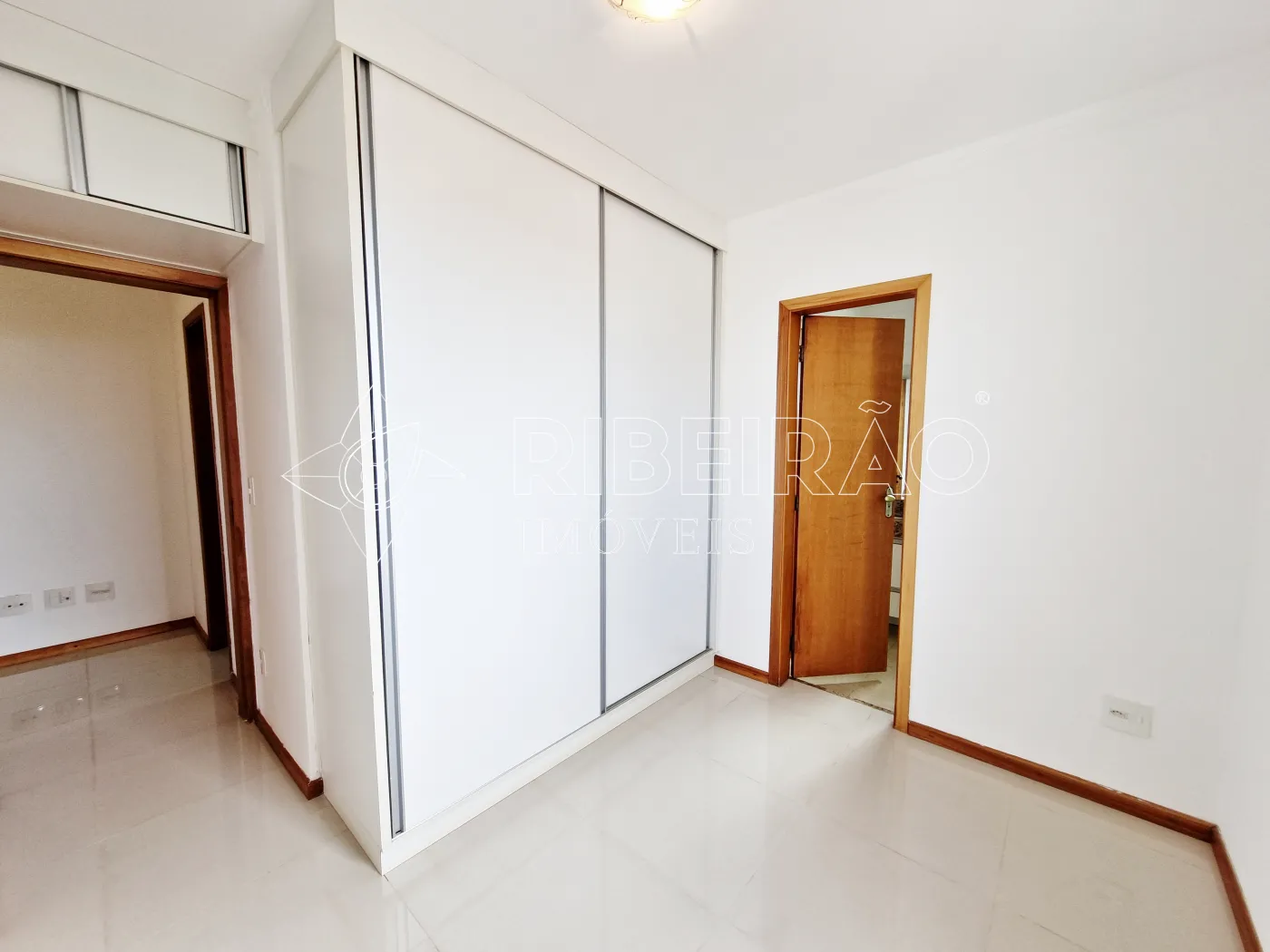 Alugar Apartamento / Padr&atilde;o em Ribeir&atilde;o Preto R$ 2.900,00 - Foto 11