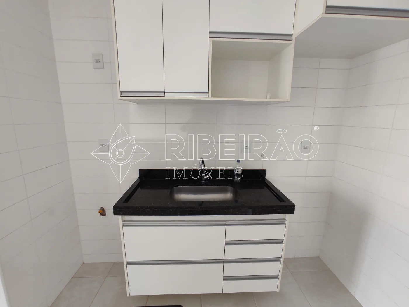 Alugar Apartamento / Flat  Loft  Kitnet em Ribeir&atilde;o Preto R$ 2.360,00 - Foto 2
