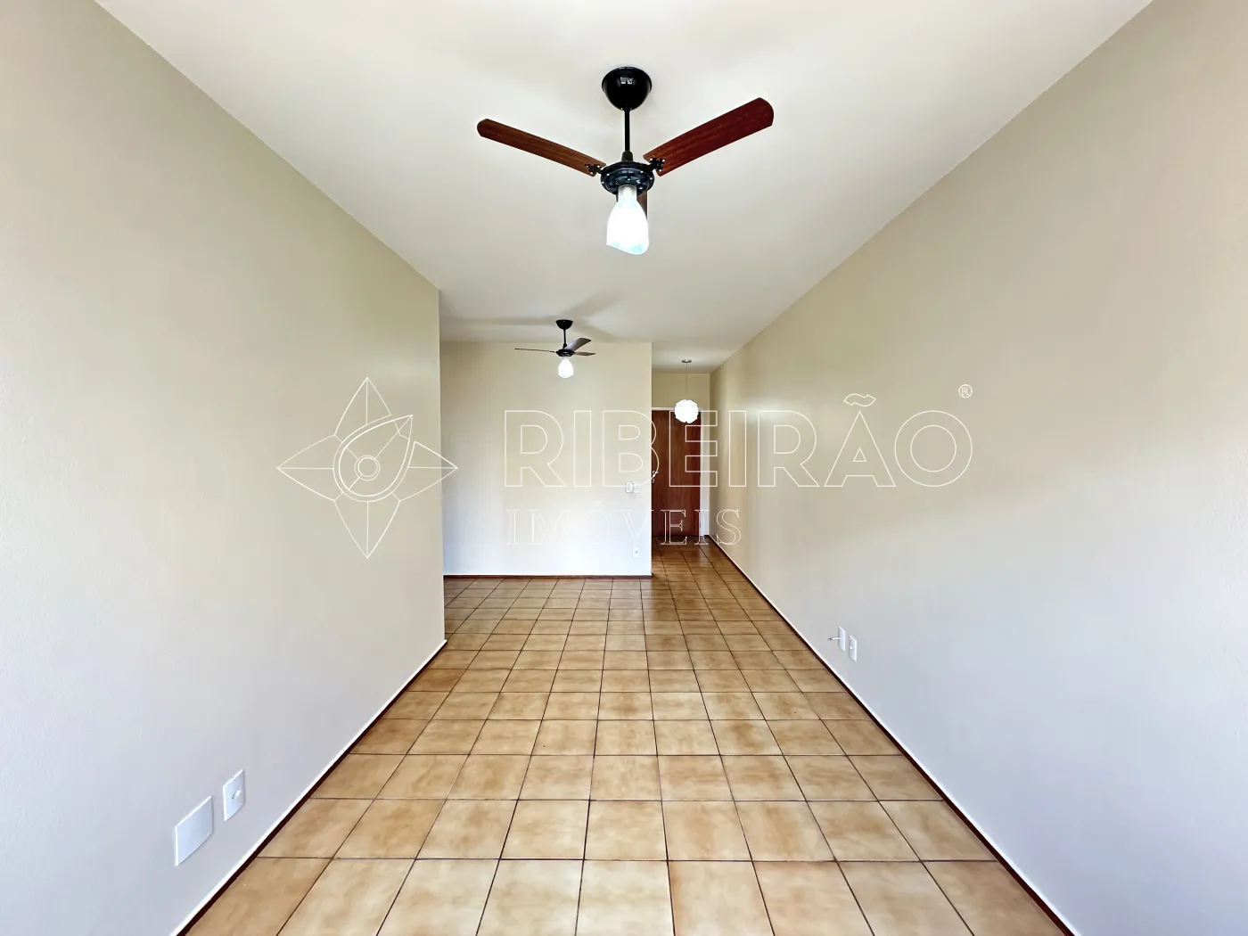 Alugar Apartamento / Padr&atilde;o em Ribeir&atilde;o Preto R$ 1.200,00 - Foto 3