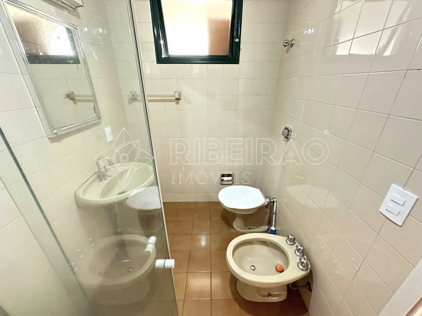 Alugar Apartamento / Padr&atilde;o em Ribeir&atilde;o Preto R$ 1.200,00 - Foto 7