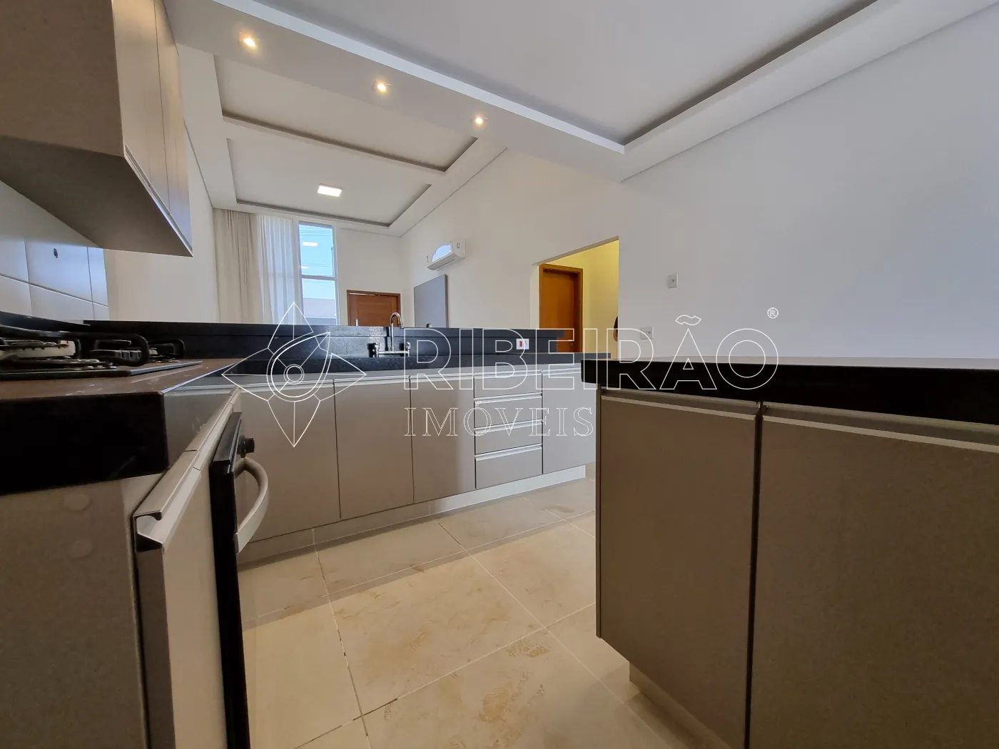 Alugar Casa / Condom&iacute;nio em Ribeir&atilde;o Preto R$ 6.000,00 - Foto 9