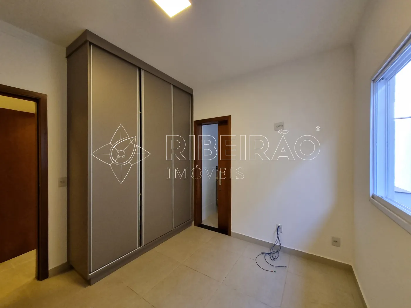 Alugar Casa / Condom&iacute;nio em Ribeir&atilde;o Preto R$ 6.000,00 - Foto 10