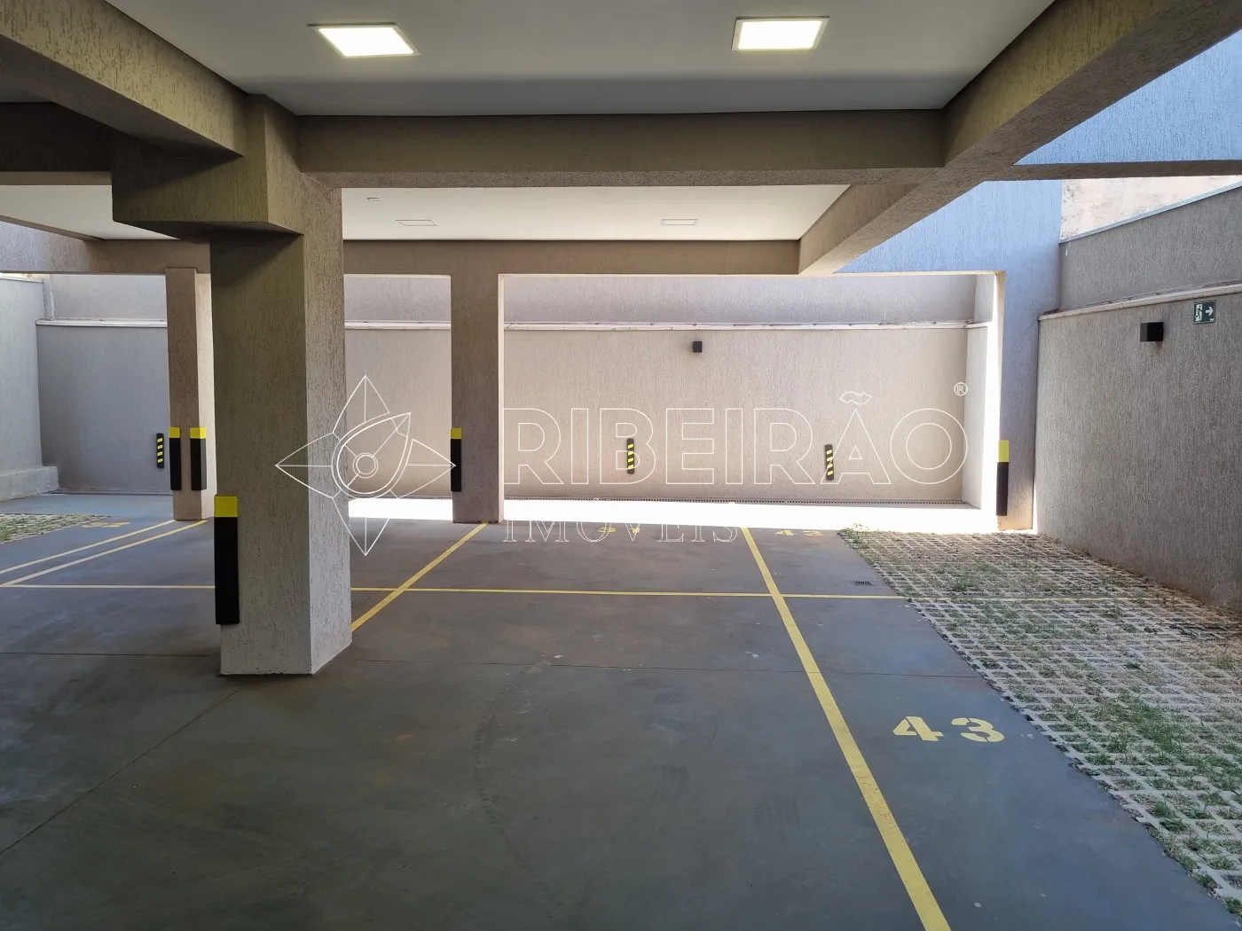 Alugar Apartamento / Padr&atilde;o em Ribeir&atilde;o Preto R$ 3.300,00 - Foto 20