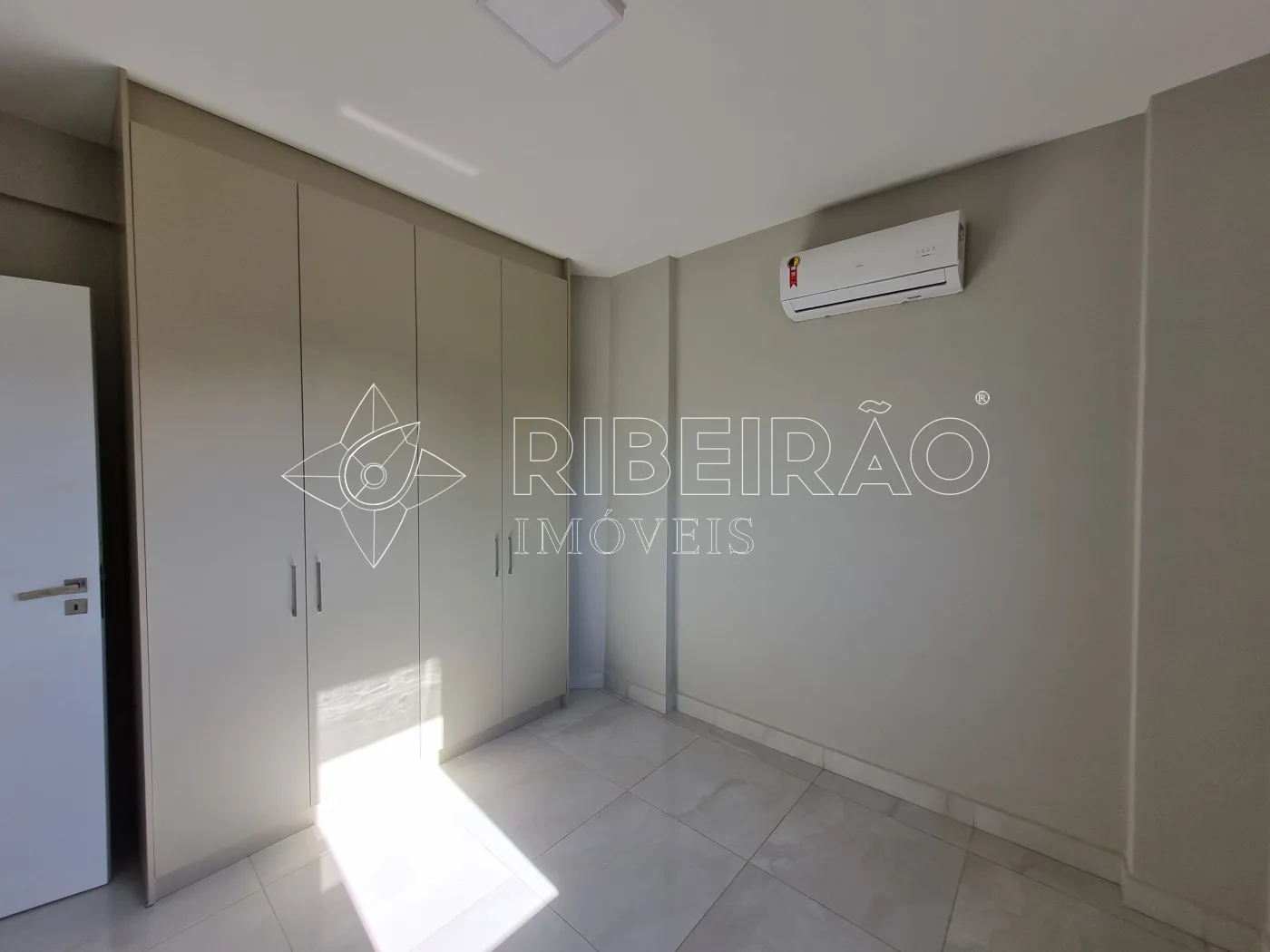 Alugar Apartamento / Padr&atilde;o em Ribeir&atilde;o Preto R$ 3.300,00 - Foto 12