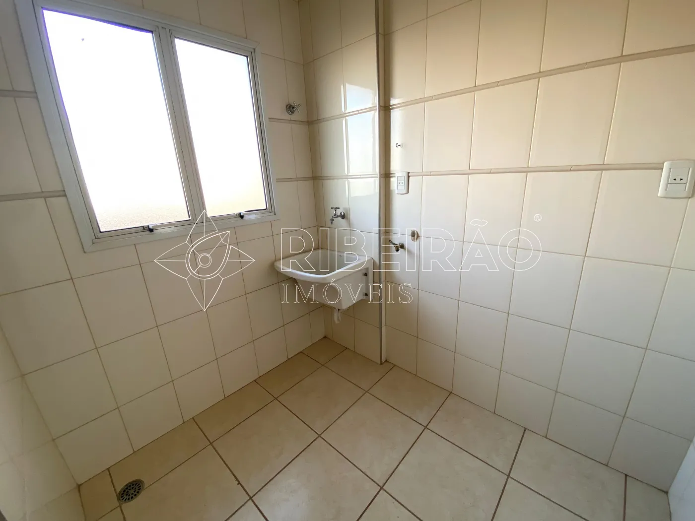 Alugar Apartamento / Padr&atilde;o em Ribeir&atilde;o Preto R$ 2.800,00 - Foto 20