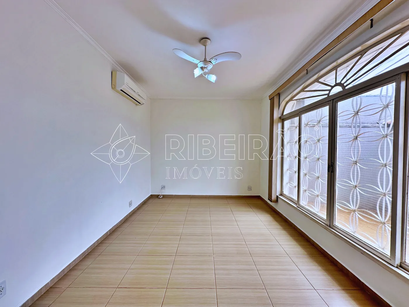 Comprar Casa / Casa em Ribeir&atilde;o Preto R$ 645.000,00 - Foto 1