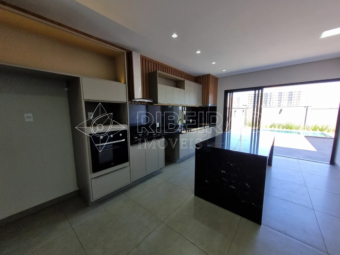 Alugar Casa / Condom&iacute;nio em Ribeir&atilde;o Preto R$ 7.150,00 - Foto 4