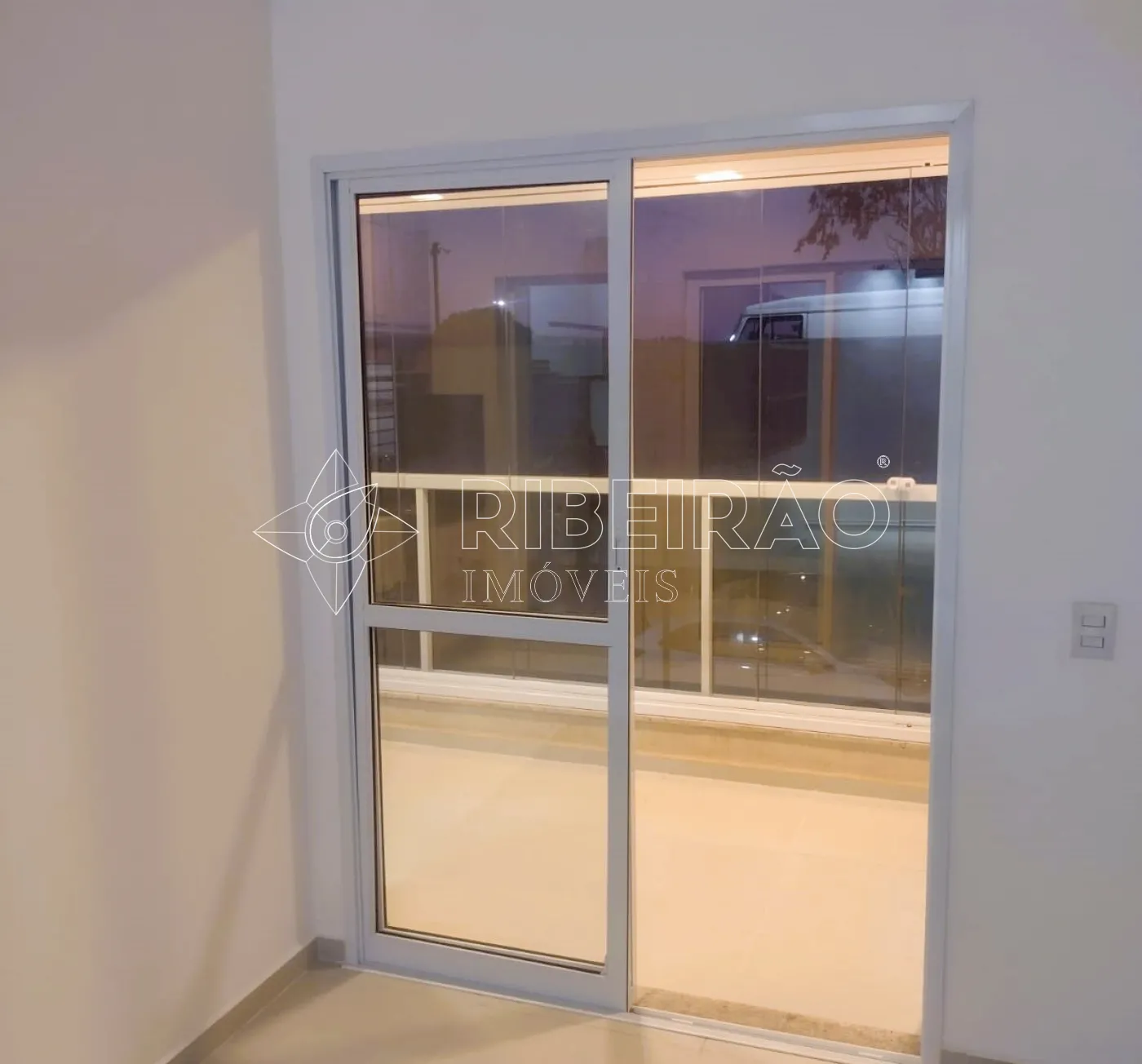 Comprar Apartamento / Padr&atilde;o em Ribeir&atilde;o Preto R$ 590.000,00 - Foto 2