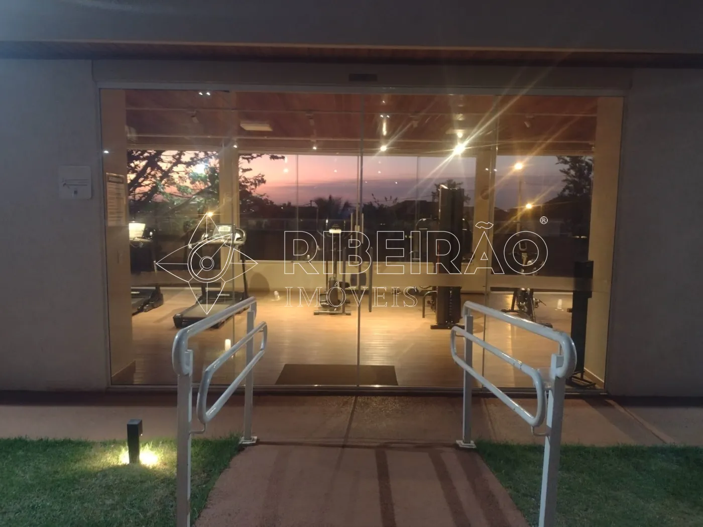 Comprar Apartamento / Padr&atilde;o em Ribeir&atilde;o Preto R$ 590.000,00 - Foto 26