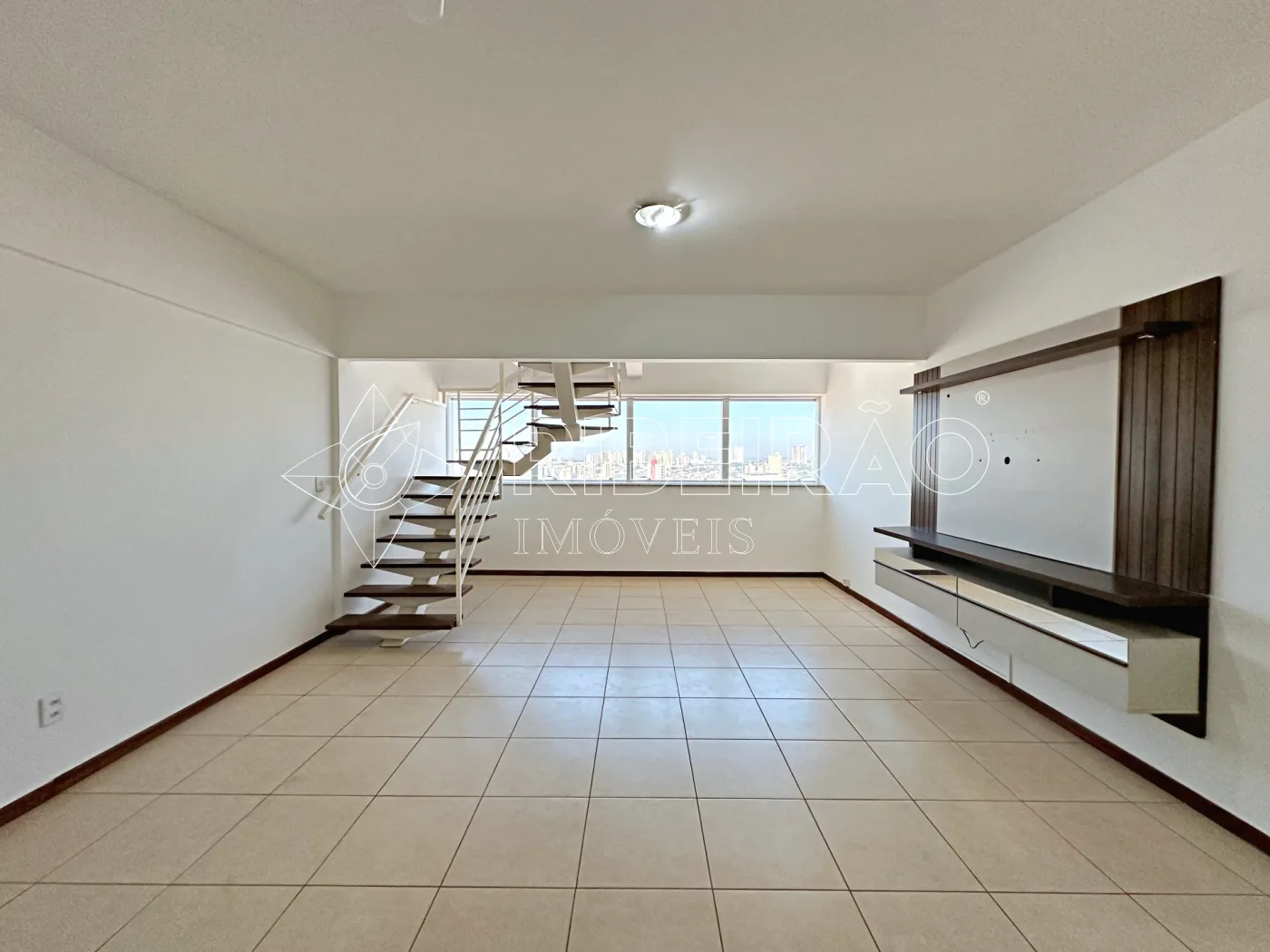 Alugar Apartamento / Padr&atilde;o em Ribeir&atilde;o Preto R$ 3.100,00 - Foto 2