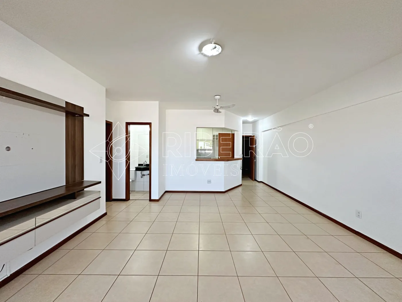 Alugar Apartamento / Padr&atilde;o em Ribeir&atilde;o Preto R$ 3.100,00 - Foto 5