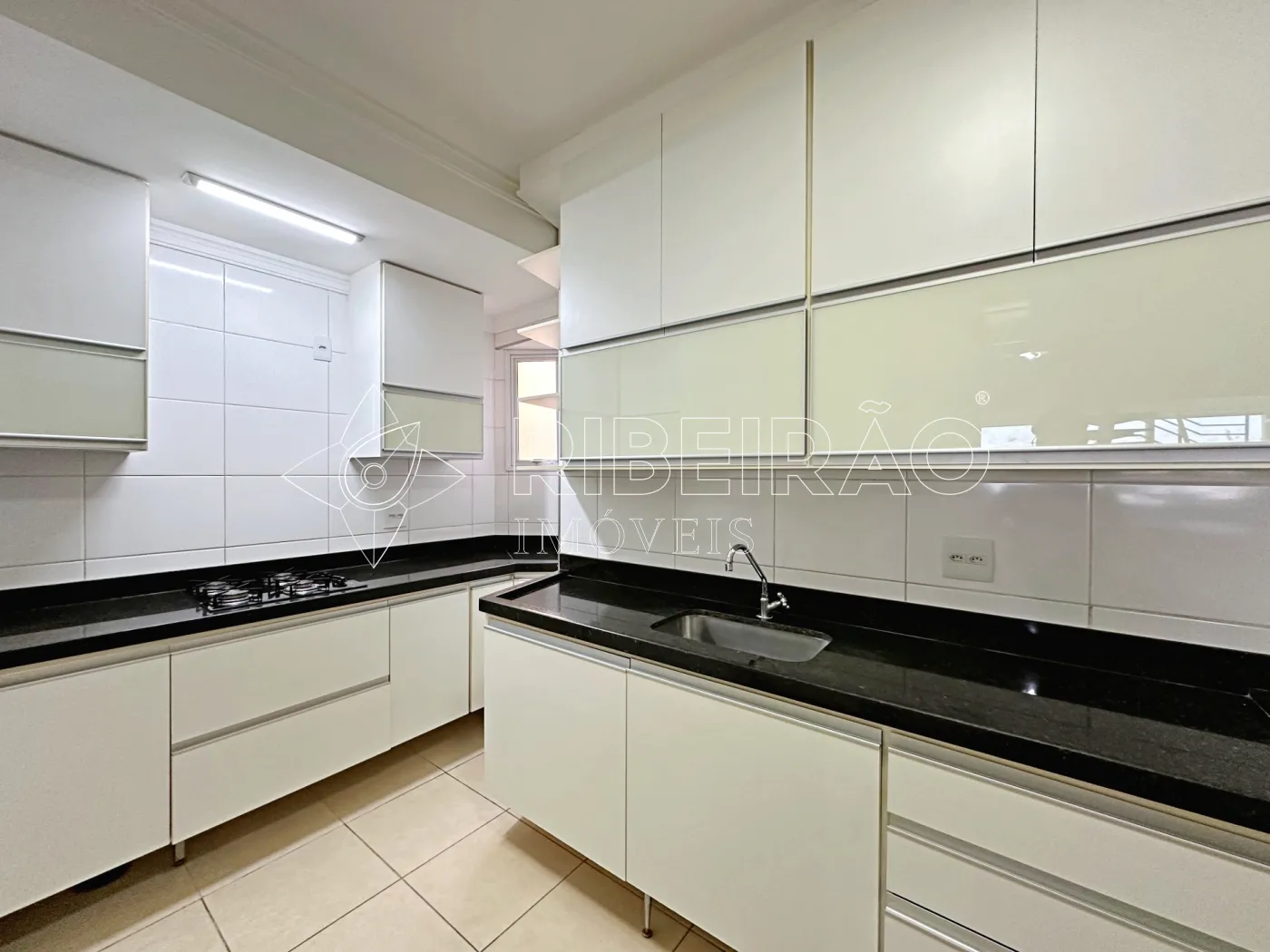 Alugar Apartamento / Padr&atilde;o em Ribeir&atilde;o Preto R$ 3.100,00 - Foto 8