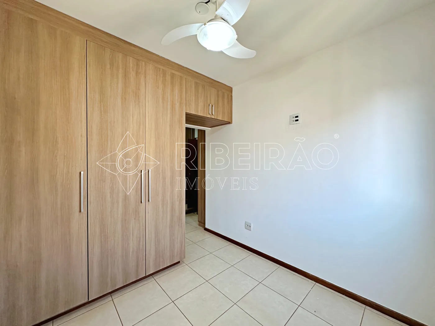 Alugar Apartamento / Padr&atilde;o em Ribeir&atilde;o Preto R$ 3.100,00 - Foto 16
