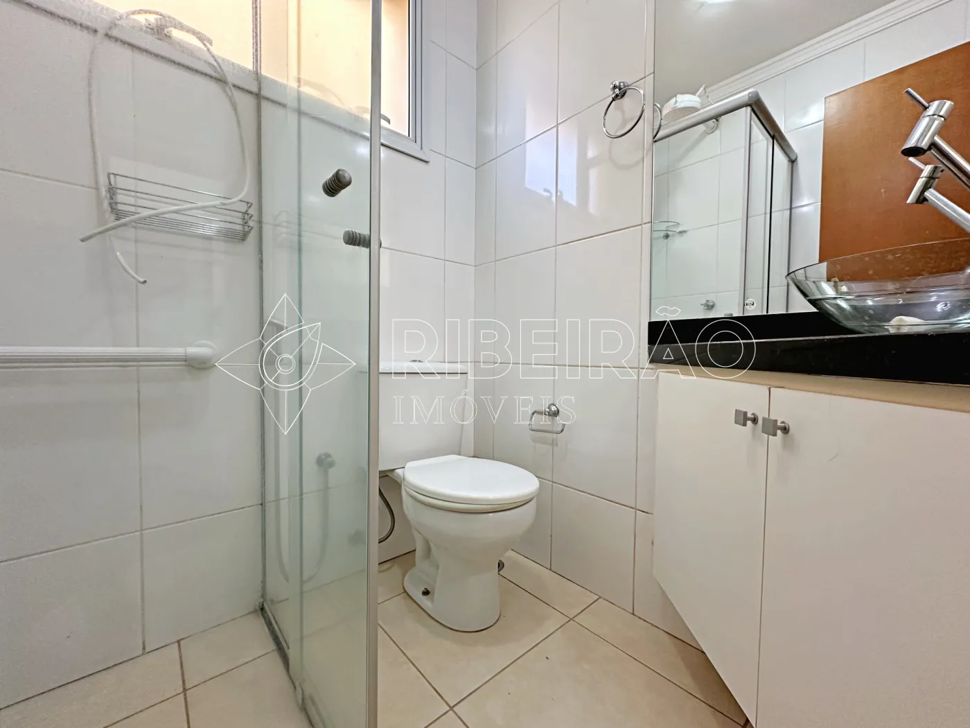 Alugar Apartamento / Padr&atilde;o em Ribeir&atilde;o Preto R$ 3.100,00 - Foto 17