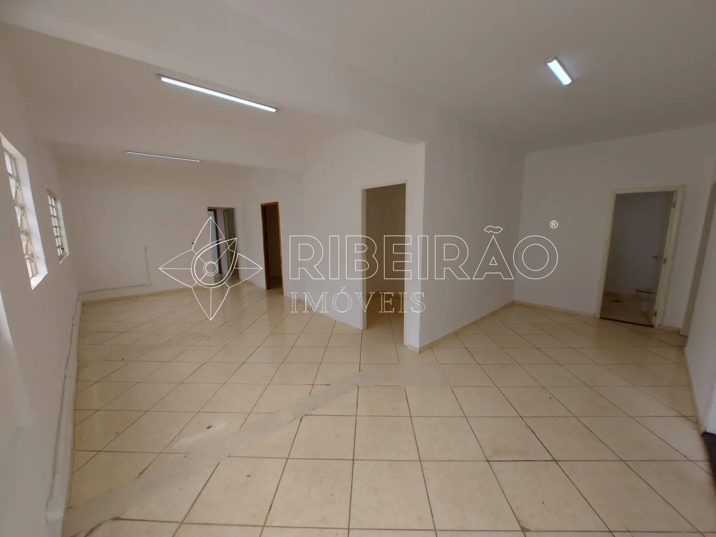 Alugar Comercial / Im&oacute;vel Comercial em Ribeir&atilde;o Preto R$ 4.200,00 - Foto 15