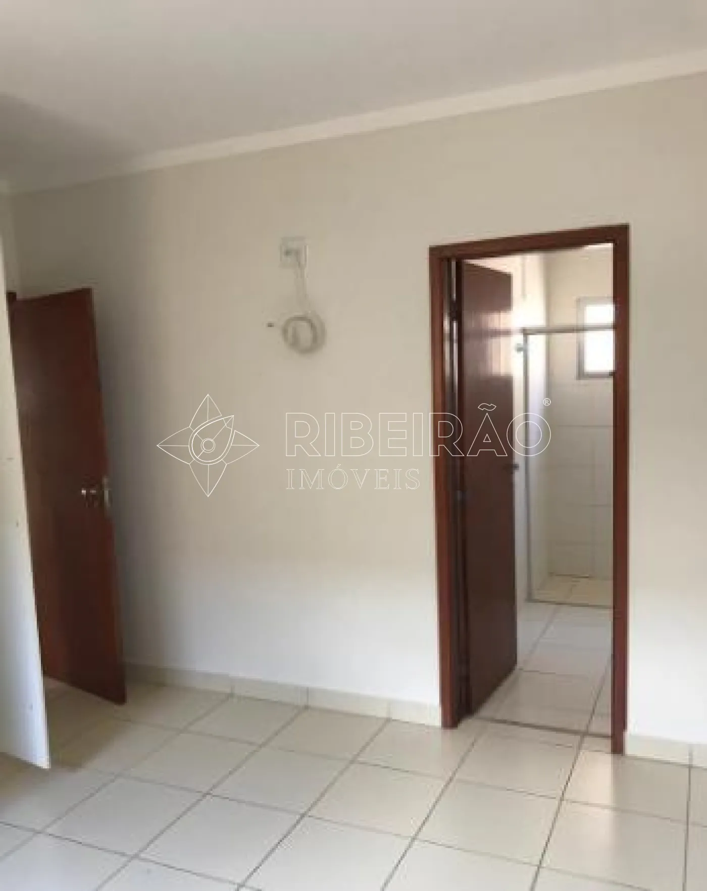 Alugar Casa / Condom&iacute;nio em Ribeir&atilde;o Preto R$ 2.000,00 - Foto 9
