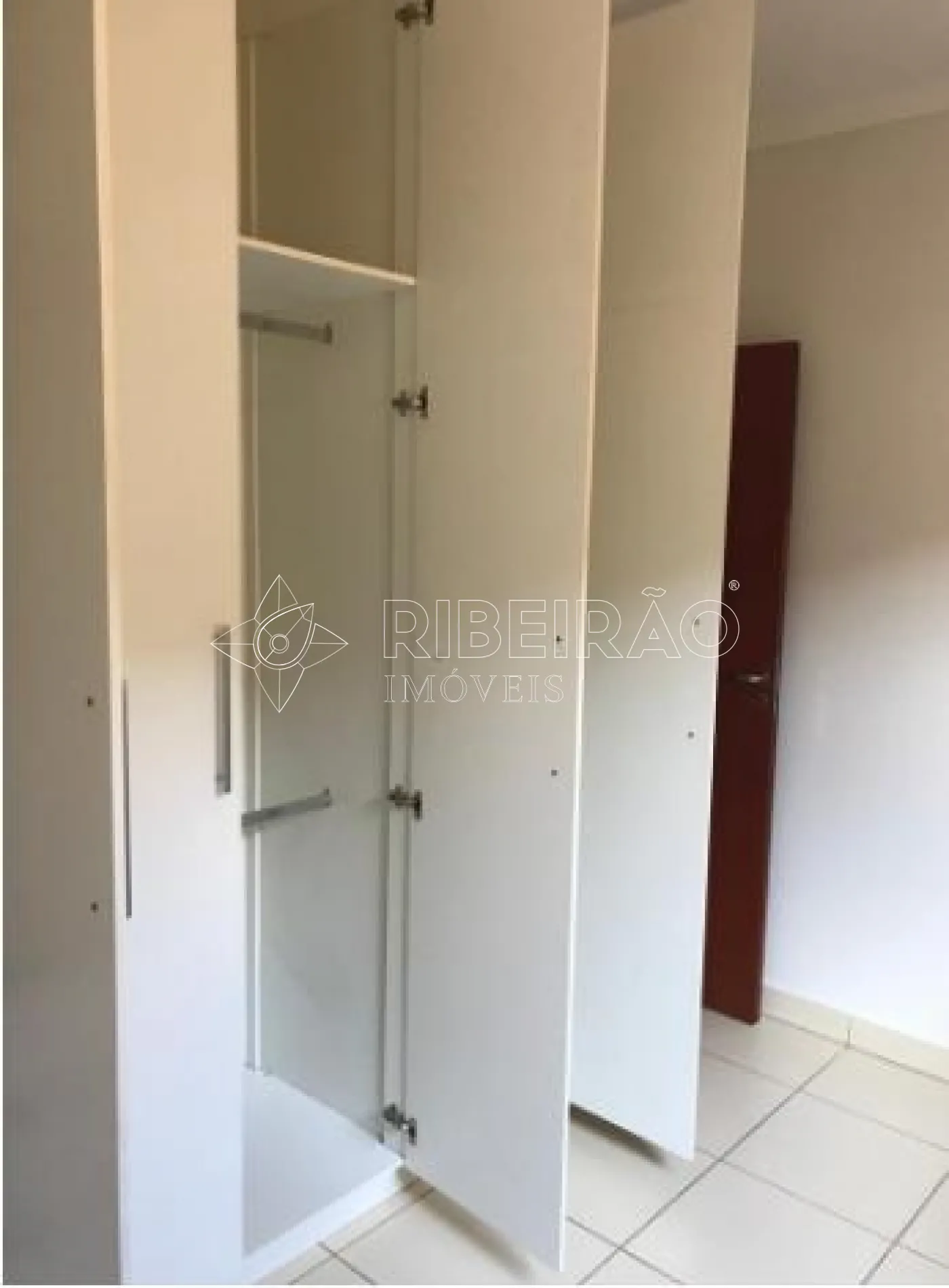 Alugar Casa / Condom&iacute;nio em Ribeir&atilde;o Preto R$ 2.000,00 - Foto 11