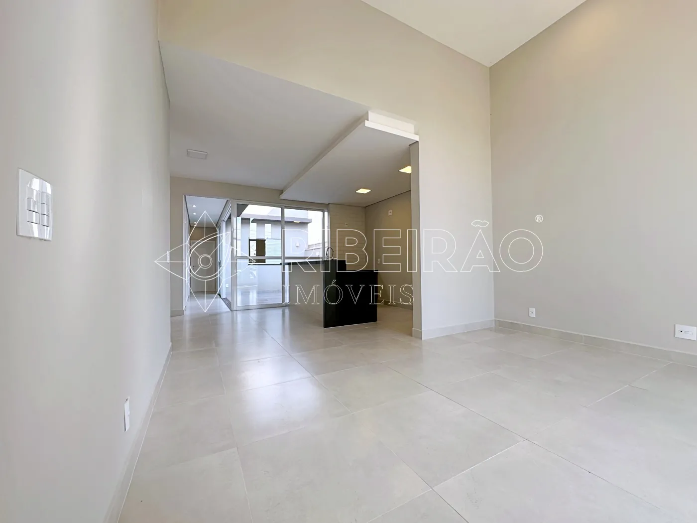 Comprar Casa / Condom&iacute;nio em Ribeir&atilde;o Preto R$ 950.000,00 - Foto 4