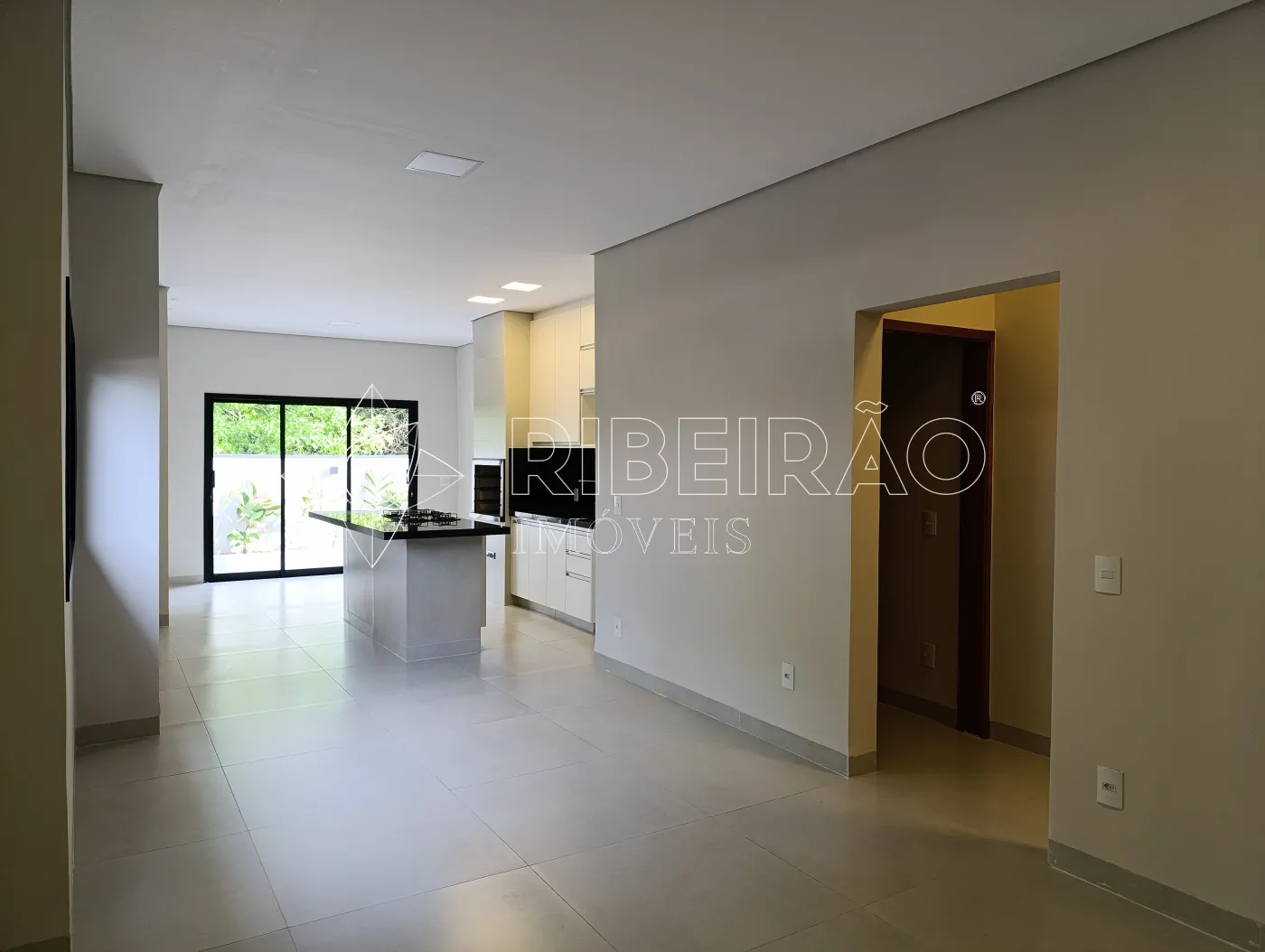 Alugar Casa / Condom&iacute;nio em Ribeir&atilde;o Preto R$ 5.800,00 - Foto 2