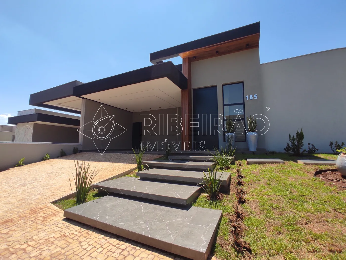 Comprar Casa / Condom&iacute;nio em Ribeir&atilde;o Preto R$ 1.350.000,00 - Foto 2