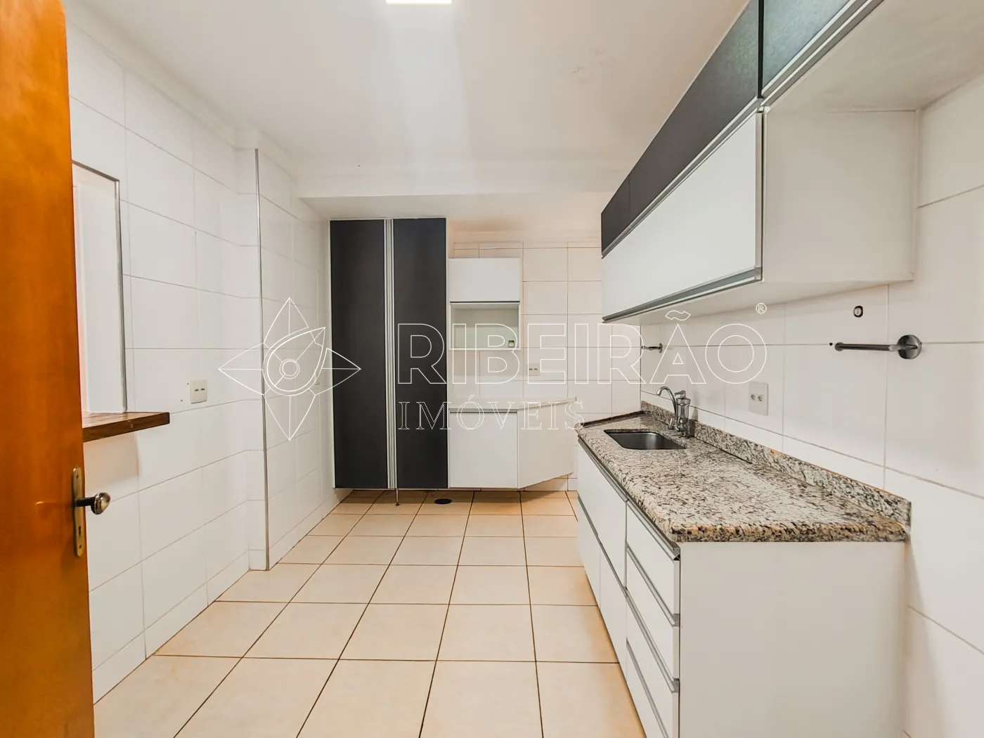 Comprar Apartamento / Padr&atilde;o em Ribeir&atilde;o Preto R$ 1.000.000,00 - Foto 4