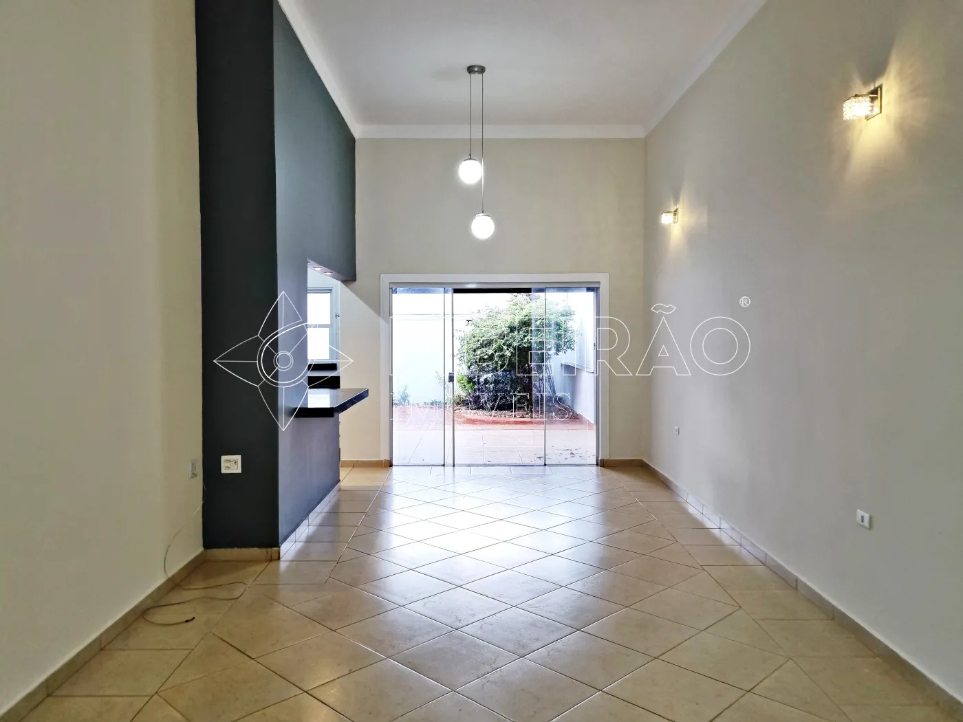 Alugar Casa / Condom&iacute;nio em Ribeir&atilde;o Preto R$ 4.500,00 - Foto 1