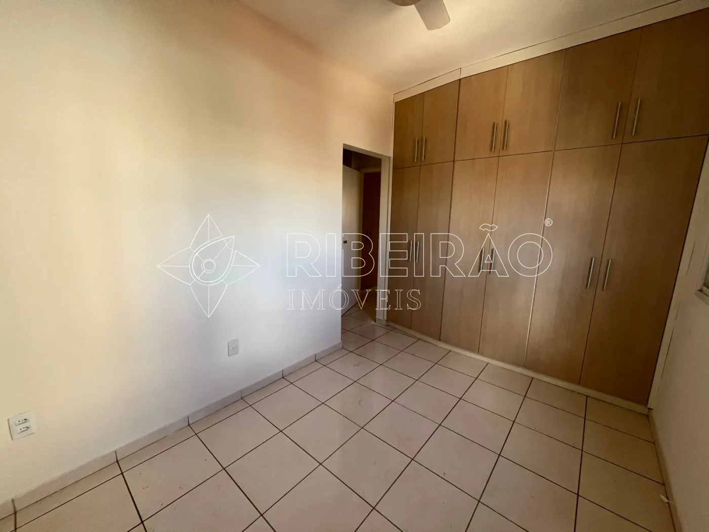 Alugar Apartamento / Padr&atilde;o em Ribeir&atilde;o Preto R$ 3.500,00 - Foto 8
